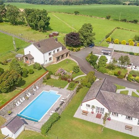 Trenewydd Farm Holiday Cottages Cardigan Kültér fotó