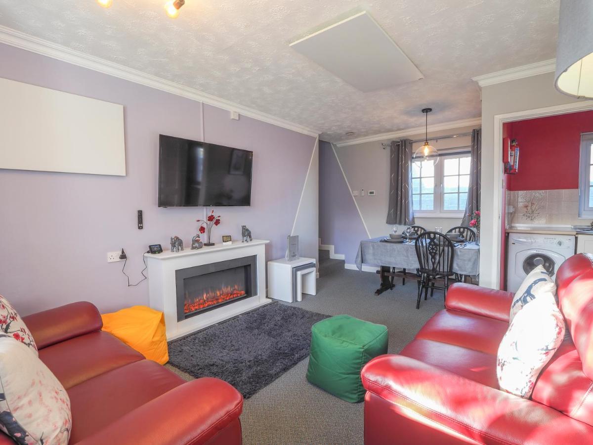Trenewydd Farm Holiday Cottages Cardigan Kültér fotó
