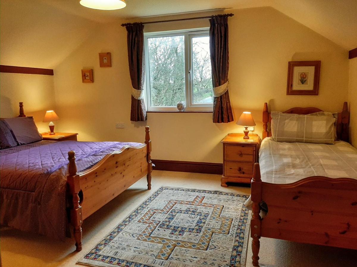 Trenewydd Farm Holiday Cottages Cardigan Kültér fotó