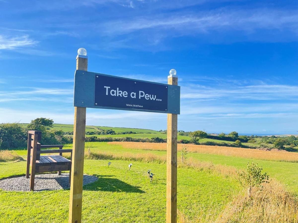 Trenewydd Farm Holiday Cottages Cardigan Kültér fotó