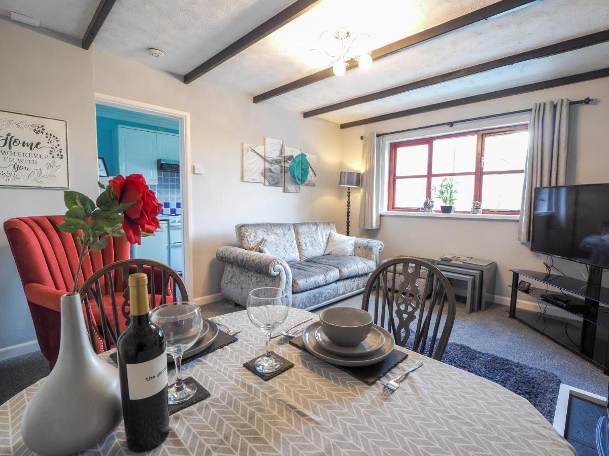 Trenewydd Farm Holiday Cottages Cardigan Kültér fotó