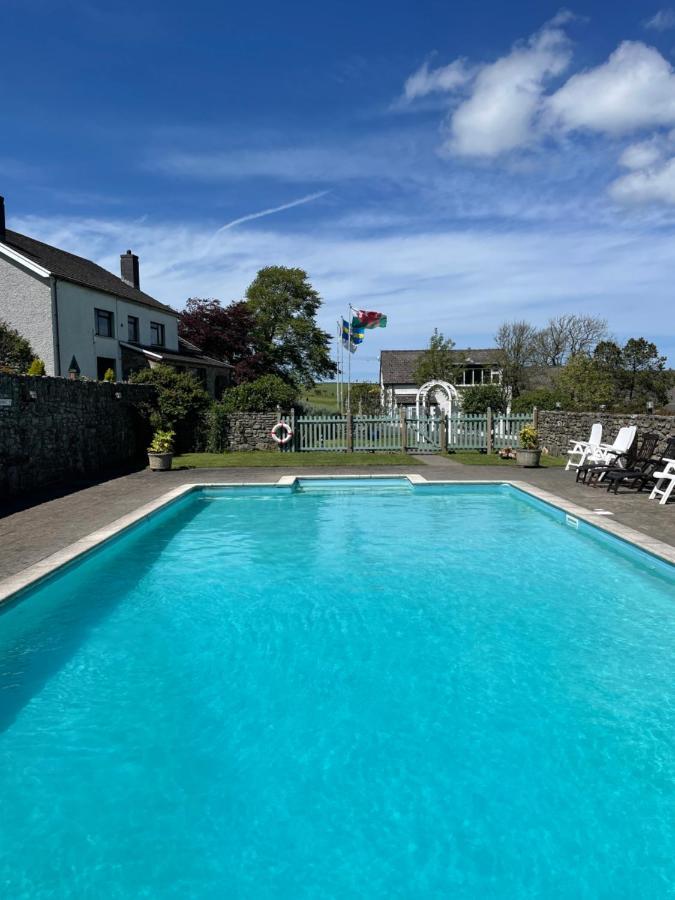 Trenewydd Farm Holiday Cottages Cardigan Kültér fotó