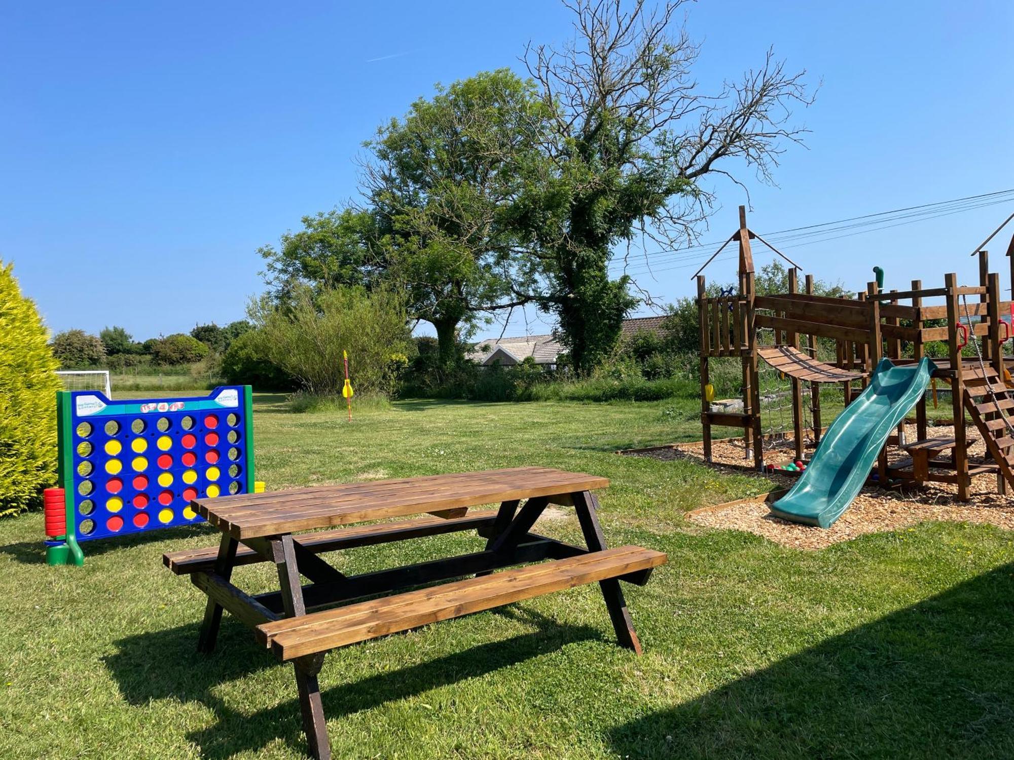 Trenewydd Farm Holiday Cottages Cardigan Kültér fotó