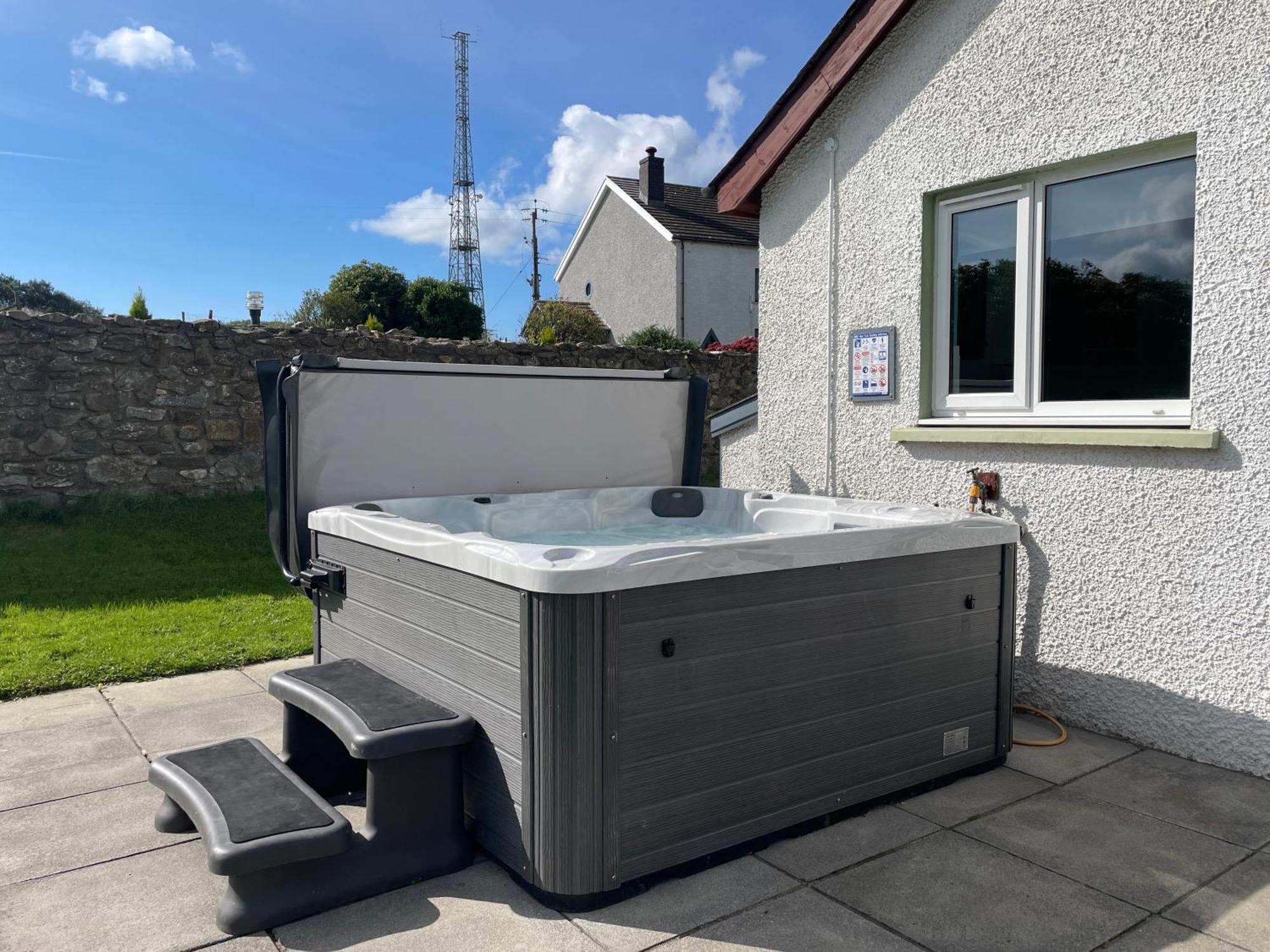 Trenewydd Farm Holiday Cottages Cardigan Szoba fotó